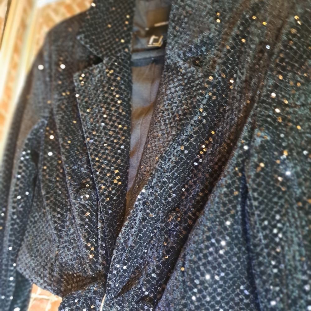 Lace BEAUTY SKULL Sequined SUIT perfect For Sexy Lace Tights In Fall. - Picture 5 of 11
